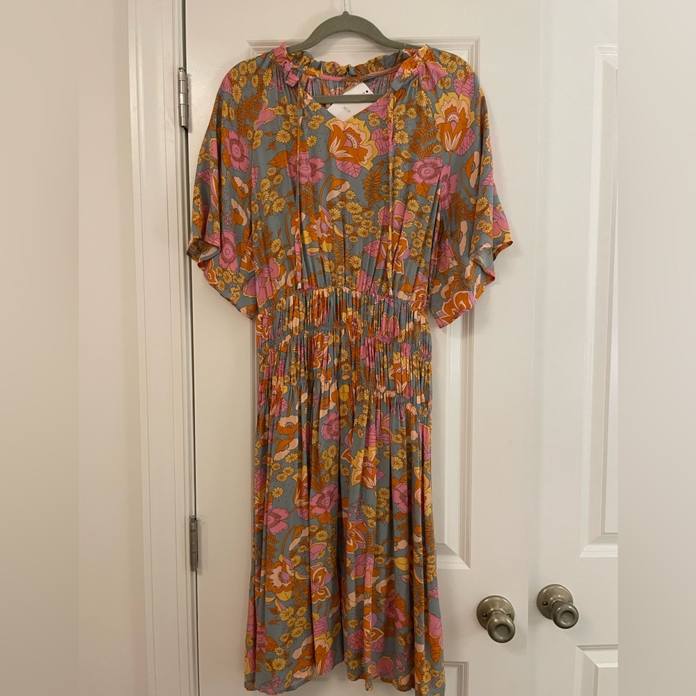 Floral Midi Dress with Flattering Waist